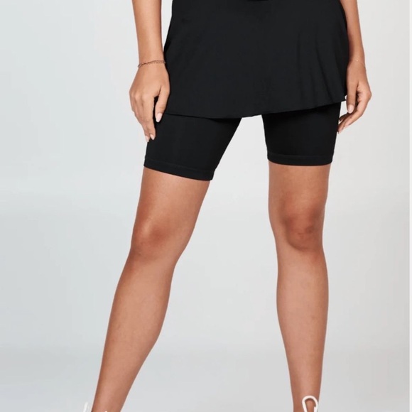 Sofibella Black Tennis Skort with Built-in Shorts Size 1X / XL - Picture 3 of 8